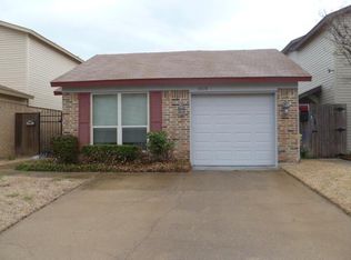 5018 Burlingame Dr, Garland, TX 75043