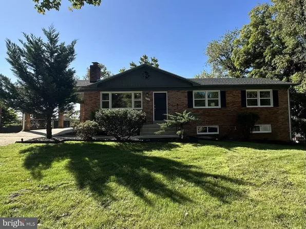 410 Aqua Lynn Dr, Fort Washington, MD 20744