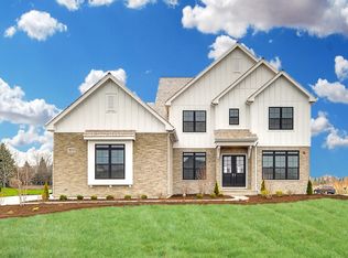 6450 Laforge Ln, Crystal Lake, IL 60014