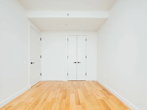 4th image of 1801 Ocean Ave #8B