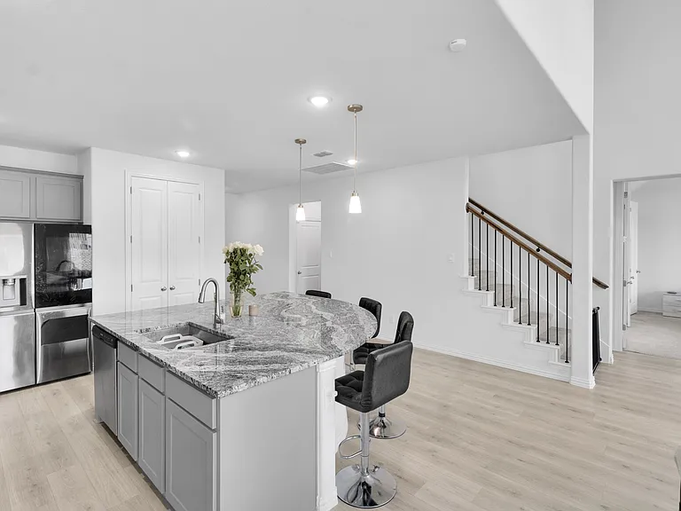 2600 Rocket Bend Dr — Photo 8