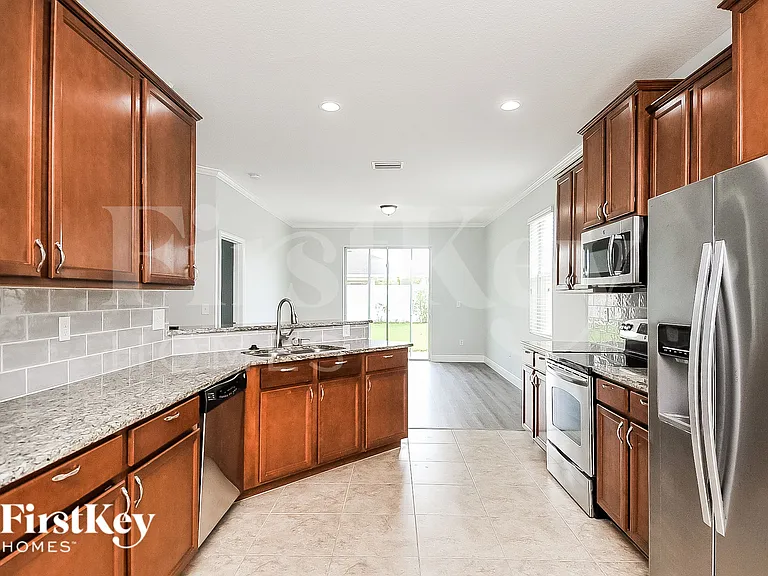 1107 Lauren Manor Loop — Photo 10