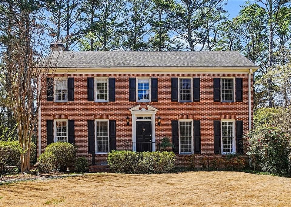 1st image of 3170 Normandy Cir NE