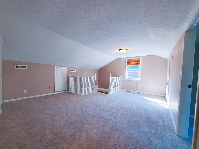 2429 Sherry Rd — Photo 21