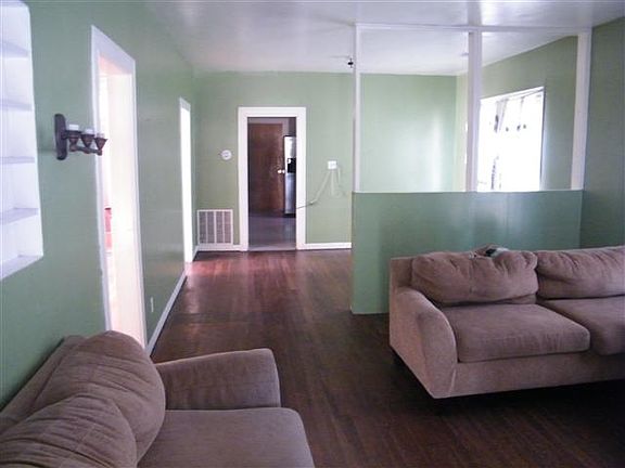 2nd image of 3345 Thomas Blvd
