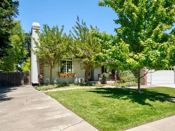 5079 Charmian Drive, Santa Rosa, CA 95409