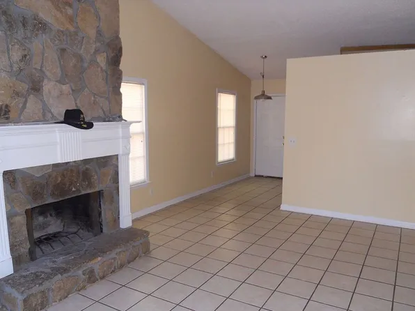 5424 Reseda Ct, Norcross, GA 30071