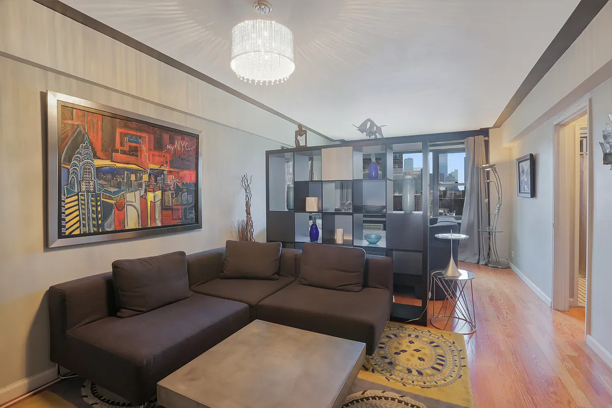 408 W 57th St APT 8P photo 1