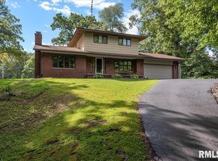 49 Etherton Ln, Springfield, IL 62712