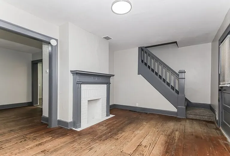 1605 S Yellow Springs St — Photo 5