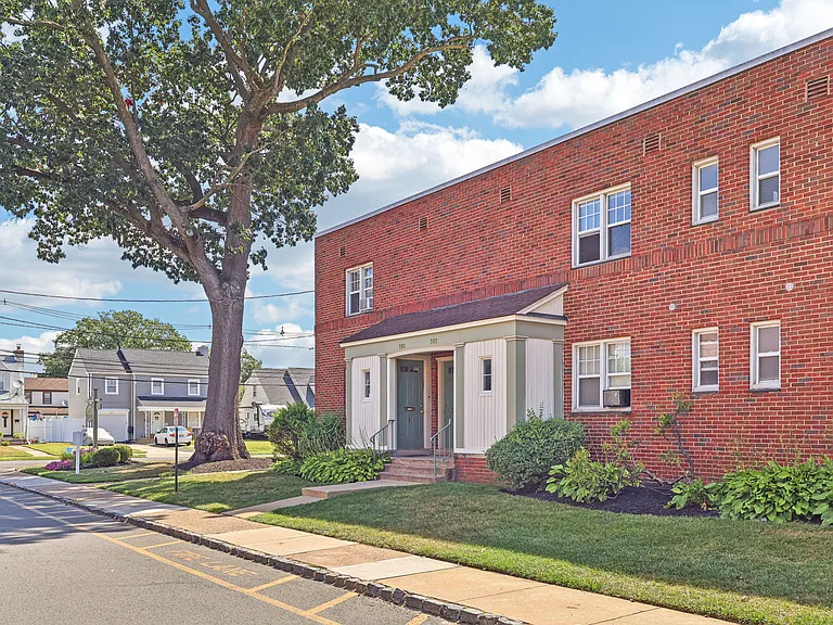 Greenwood Village Apartments — Photo 53
