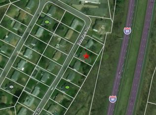 48 Bray Park Dr, Holyoke, MA 01040