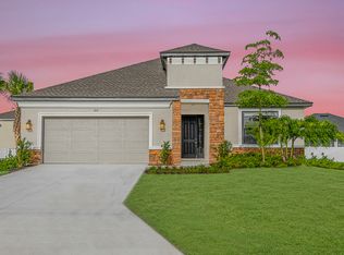 107 SW 34th Pl, Cape Coral, FL 33991