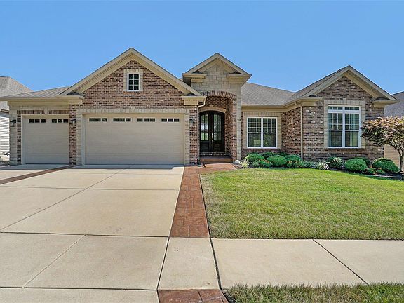 3rd image of 338 Harbor Bluff Dr