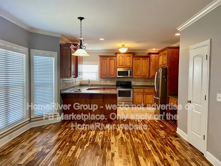 5721 Caney Ridge Cir — Photo 8