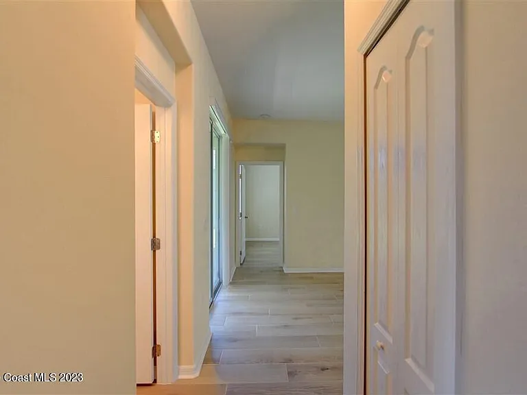 5834 Trieda Dr — Photo 17