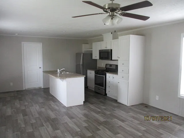 913 Moss Ave — Photo 50