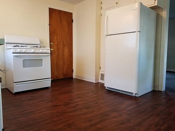 2nd image of 26 Redmond Ave #1
