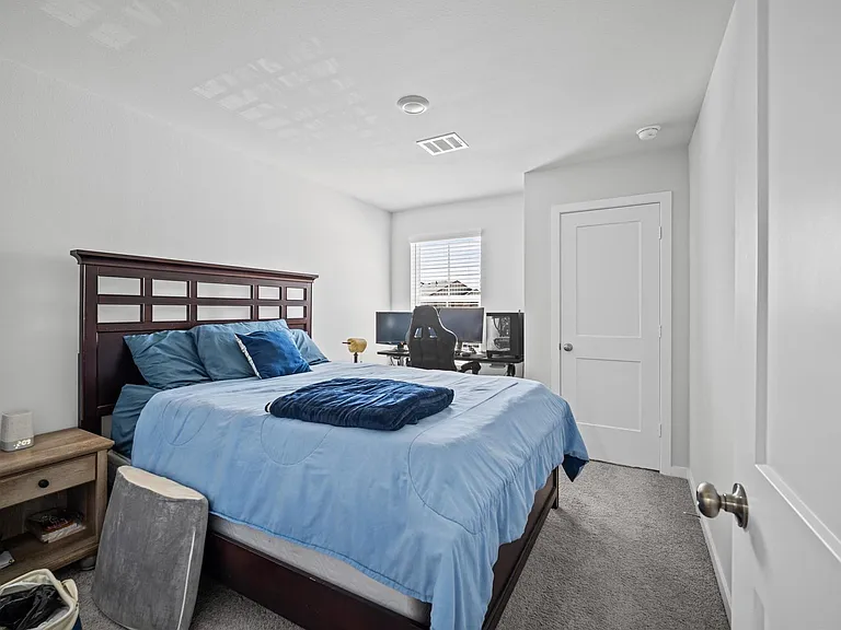 107 Resilient Gale Ct — Photo 17