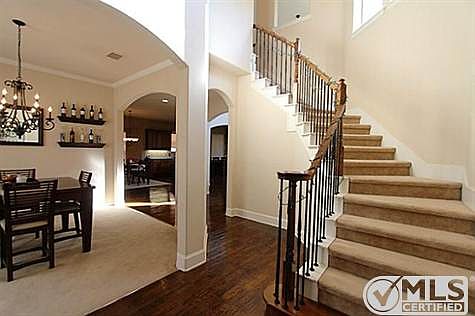 5th image of 2519 Clearfield Ln