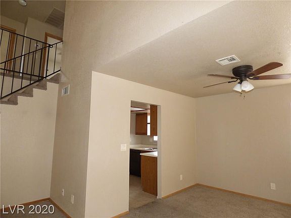 4th image of 1630 Lorna Dr
