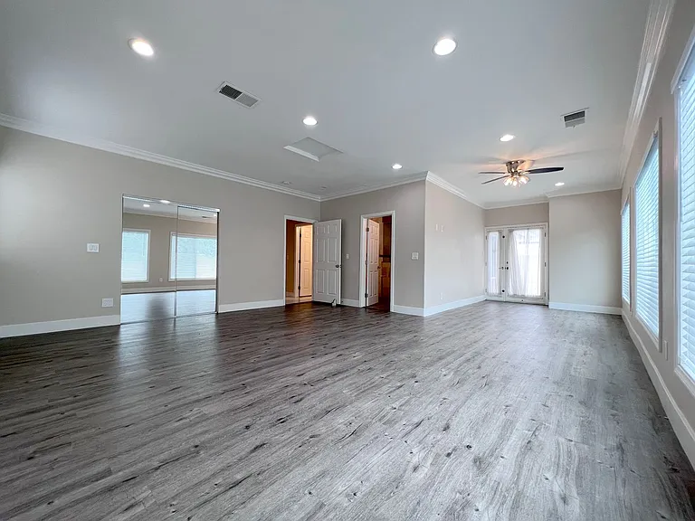 9362 Leilani Dr — Photo 18