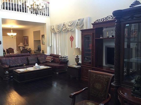 3rd image of 16728 Mesa Oak Ave #A