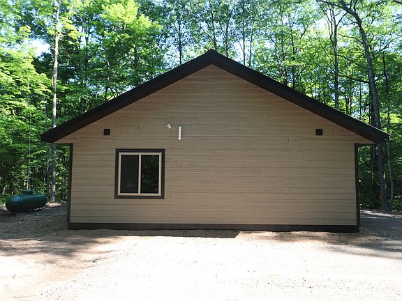 3rd image of 17700 Silver Birch Drive