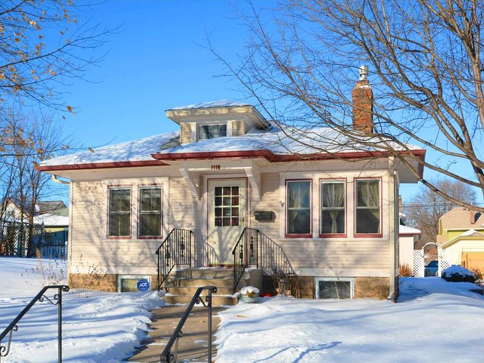1st image of 861 Sherwood Ave