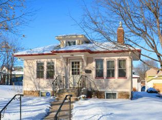 861 Sherwood Ave, Saint Paul, MN 55106