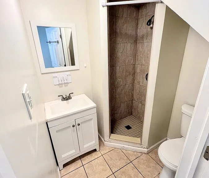 6143 Limekiln Pike #A — Photo 7