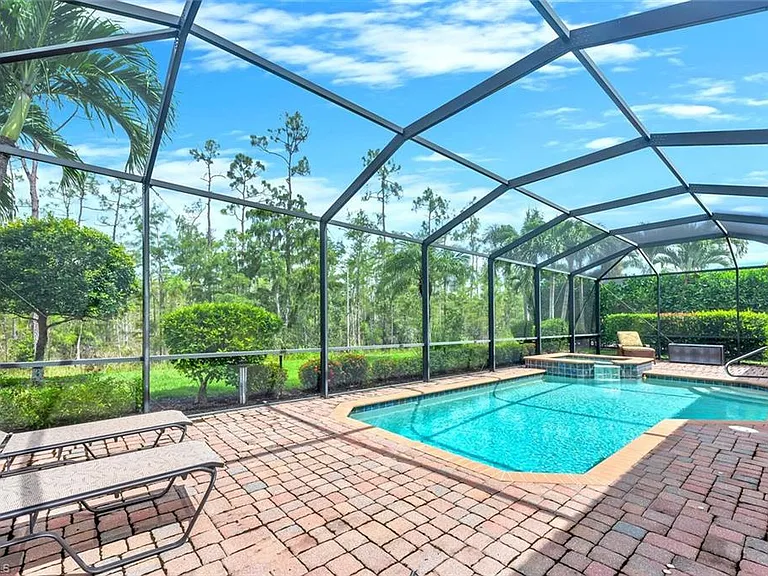 21093 Torre Del Lago St — Photo 27