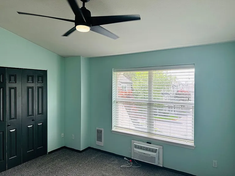 1712 SE Halyard Ln — Photo 10
