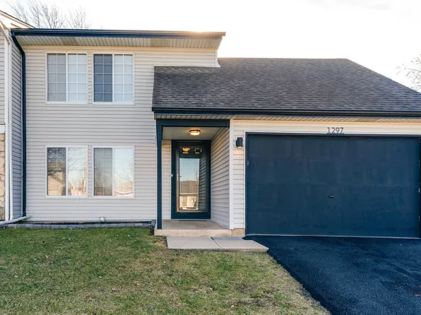 (undisclosed Address), Elgin, IL 60120