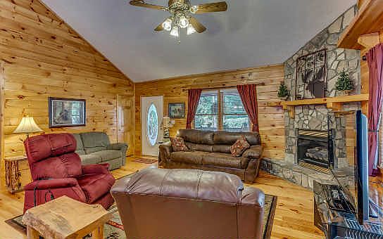 5th image of 750 Lemmon Ln S #3