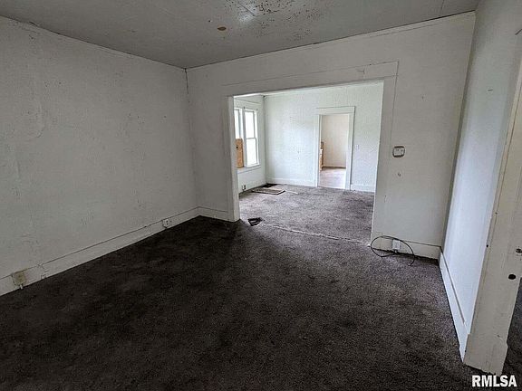 3rd image of 501 S Beveridge St