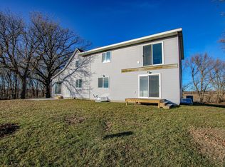 49132 Hillview Dr, Parkers Prairie, MN 56361