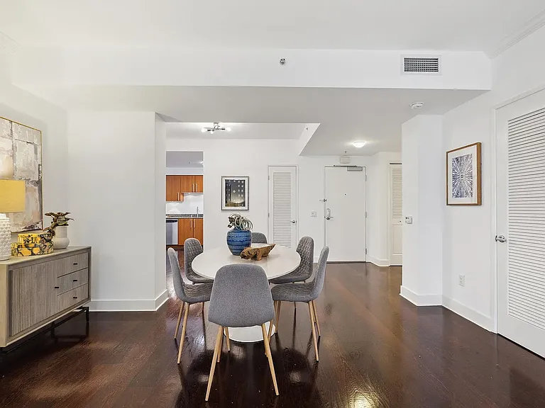 50 Lansing St #301 — Photo 7