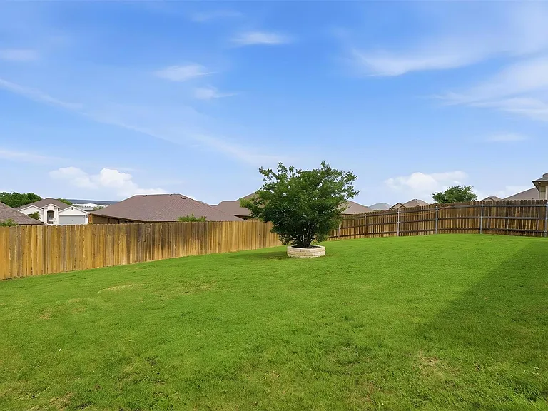 229 Cinnamon Loop — Photo 32