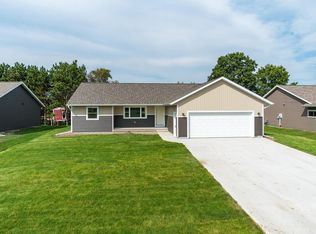 1706 Black Oak Dr, Rockland, WI 54653