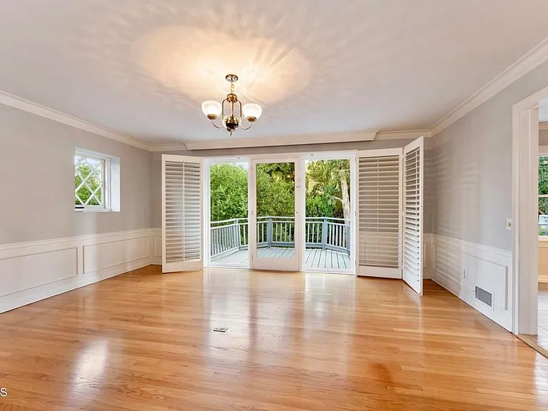 1650 Knollwood Dr — Photo 14