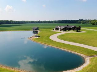 24212 River Rd, Woodburn, IN 46797