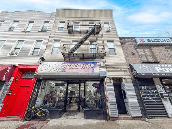 855 Broadway