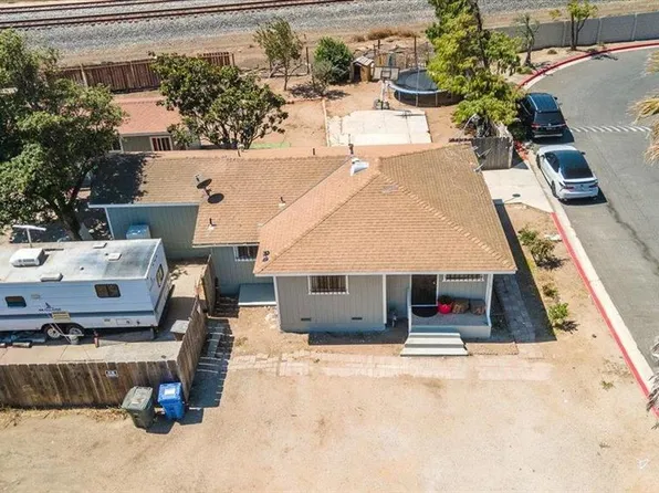 112 Serrano Pl, Soledad, CA 93960