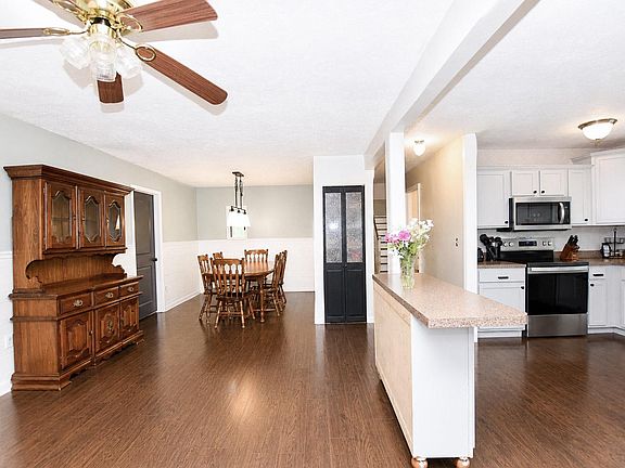 5th image of 1410 Strobridge Rd