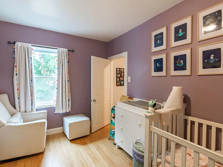 2042 E Fletcher St — Photo 23