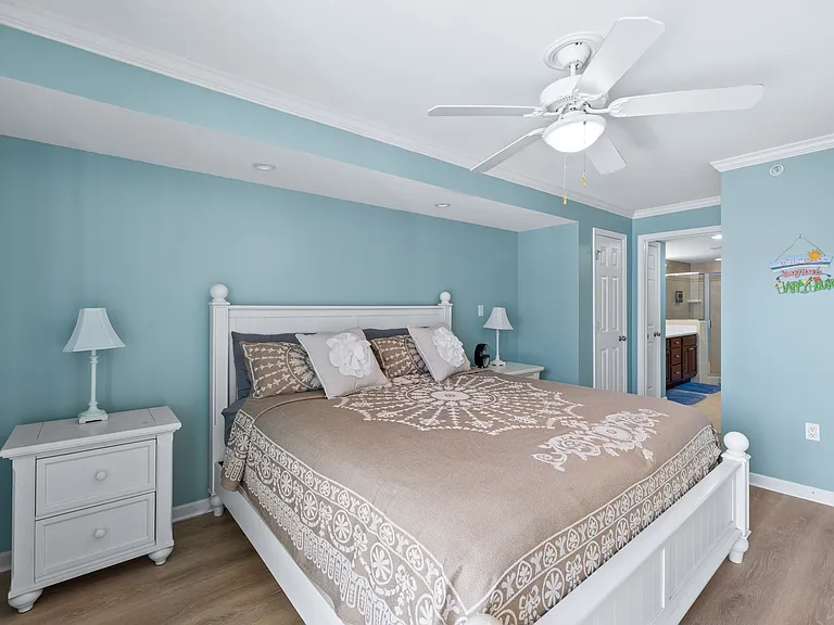 107 Somerset St #203 — Photo 22