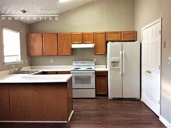 5th image of 7031 Regency Ln