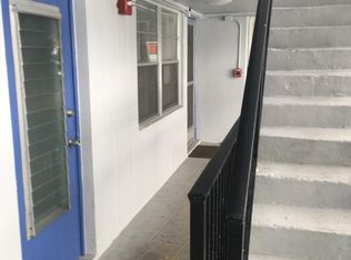 9140 Collins Ave, Miami Beach, FL 33154