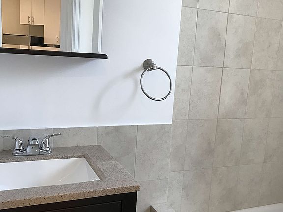 4th image of 3121 Ditmars Blvd APT 5
